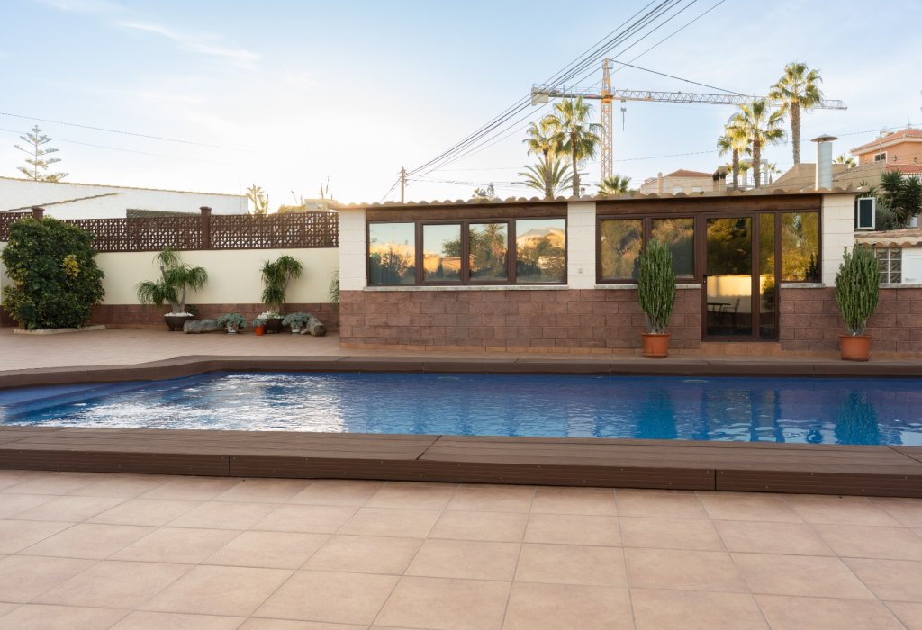 Sale - Villa - Torrevieja - Los Balcones