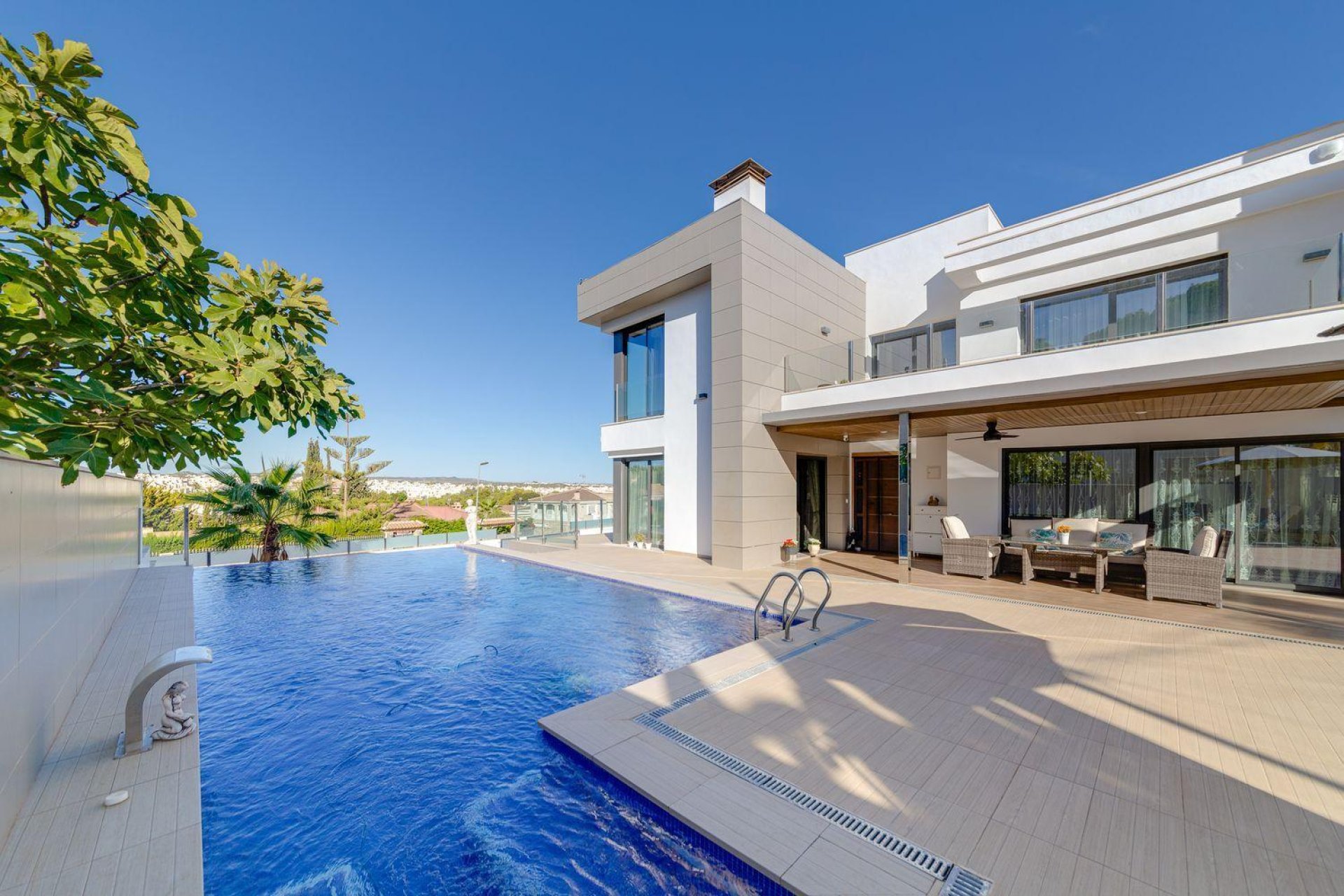 Sale - Villa - Torrevieja - Los Balcones