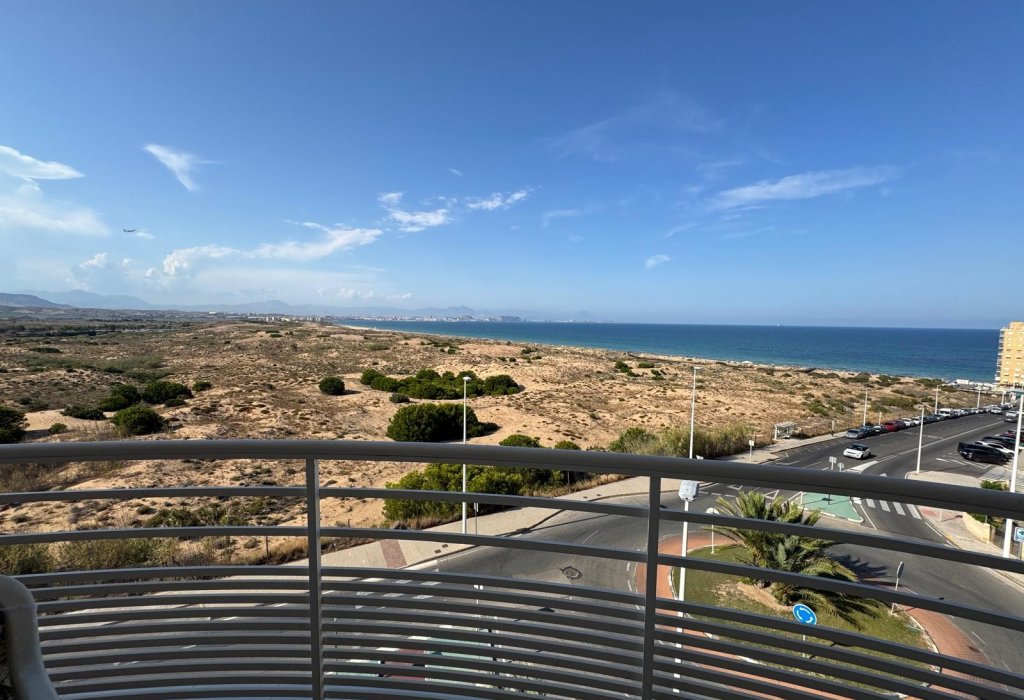 Sale - Wohnung - Arenales del Sol - Arenales