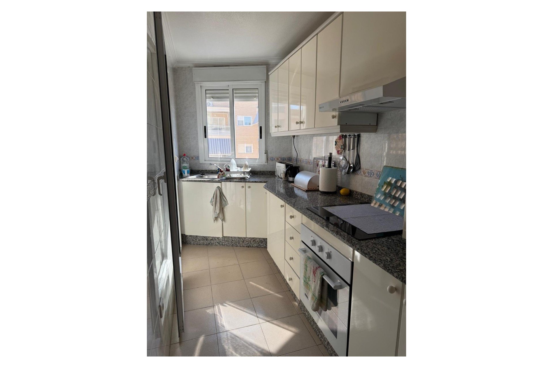 Sale - Wohnung - Arenales del Sol - Arenales