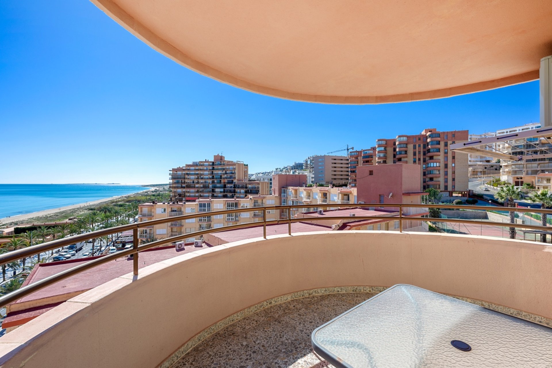 Sale - Wohnung - Arenales del Sol - Segunda linea playa