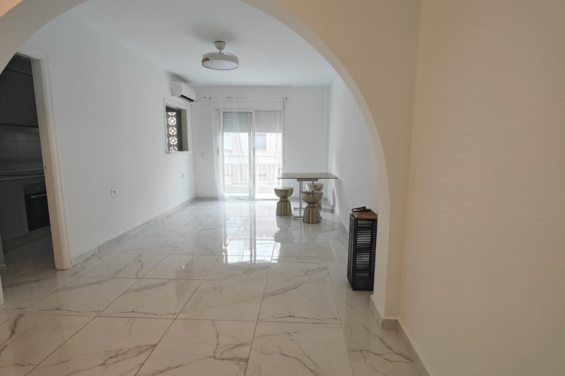 Sale - Wohnung - Torrevieja - Acequion