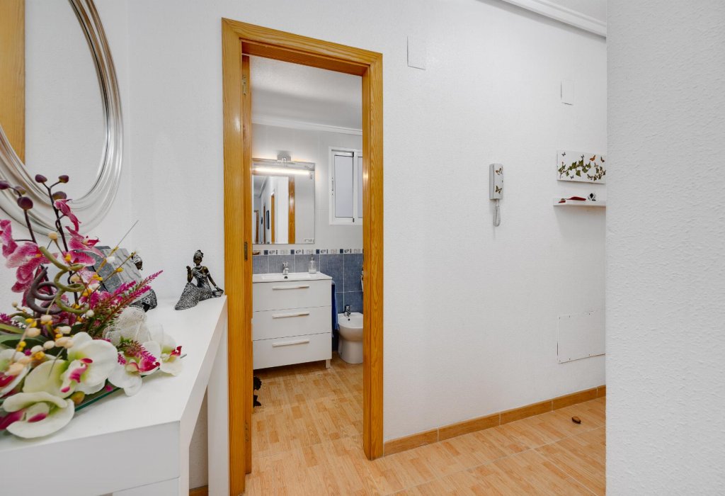 Sale - Wohnung - Torrevieja - Playa del Acequión