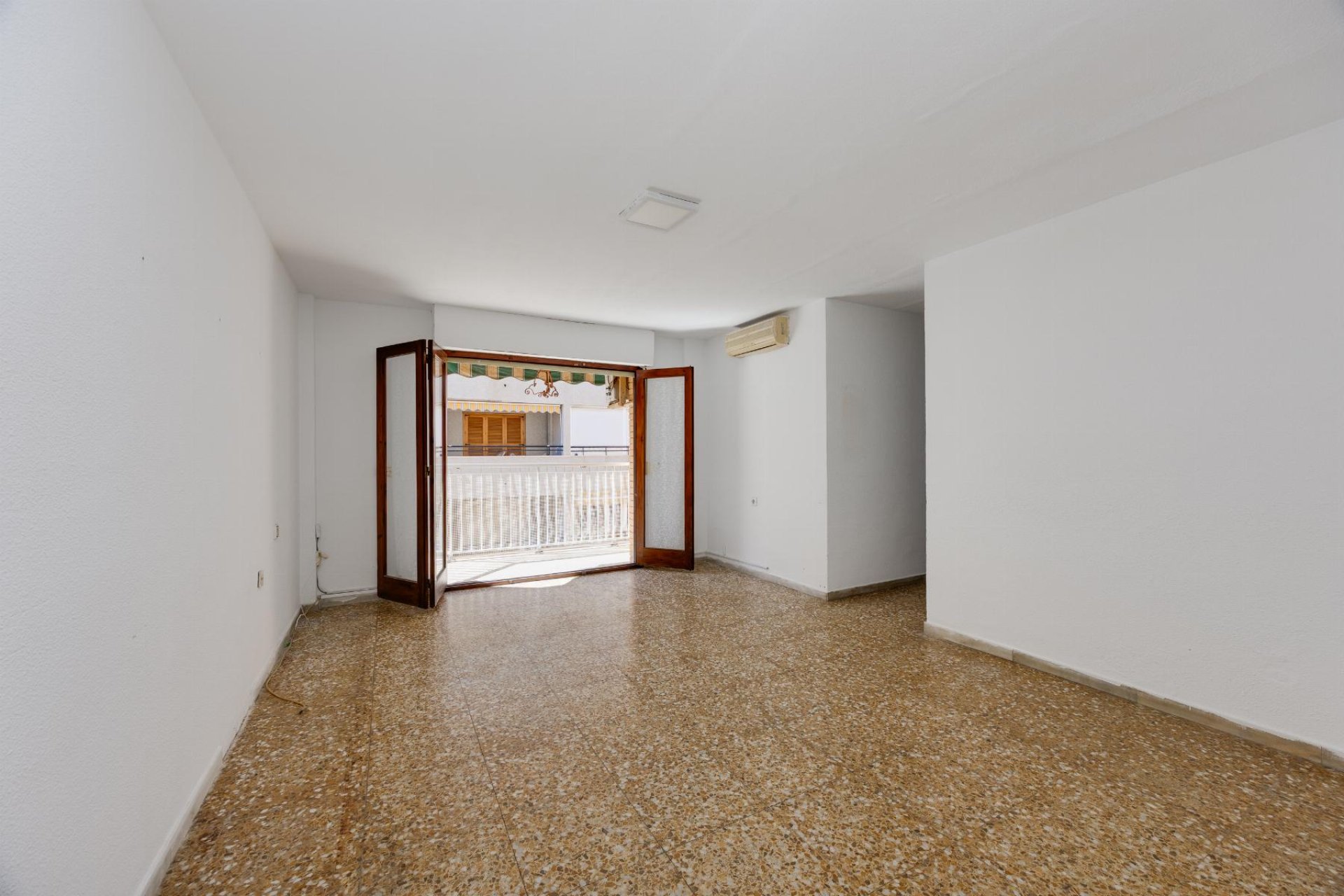 Sale - Wohnung - Torrevieja - Playa del Acequión