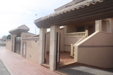 terraced - New Build - Torrevieja - Torrevieja
