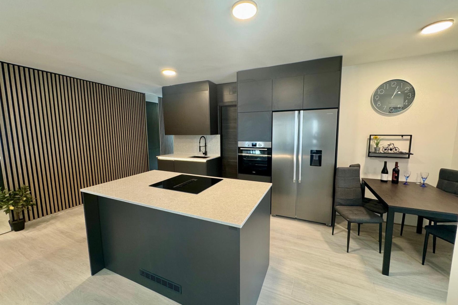 Venta - Apartamento - Torrevieja - CLUB NAUTICO TORREVIEJA