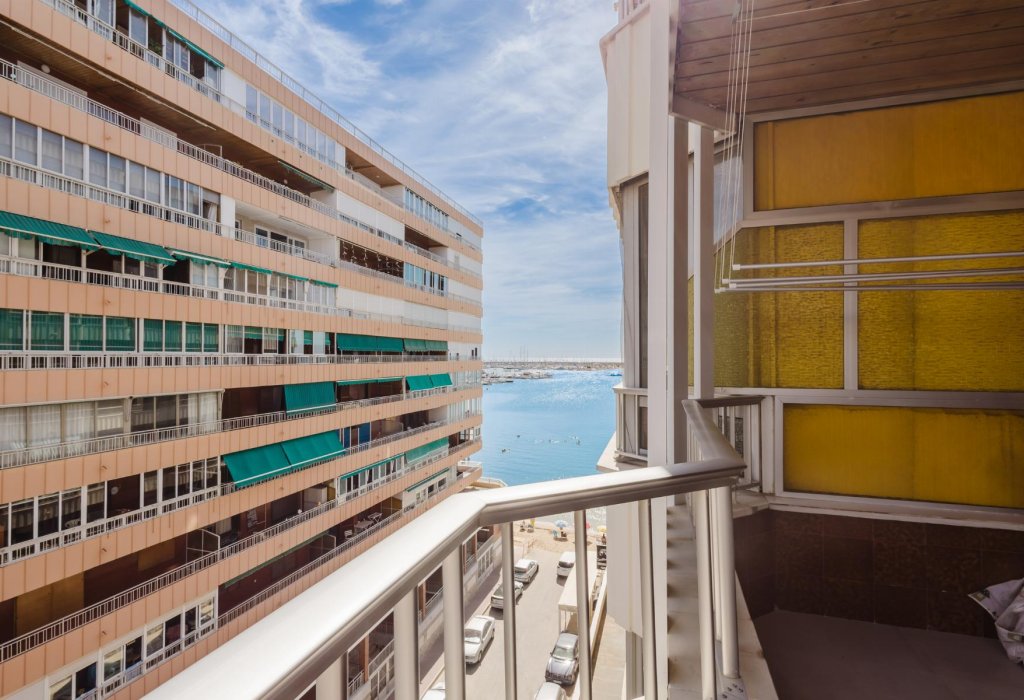 Venta - Apartamento - Torrevieja - Playa del Acequión