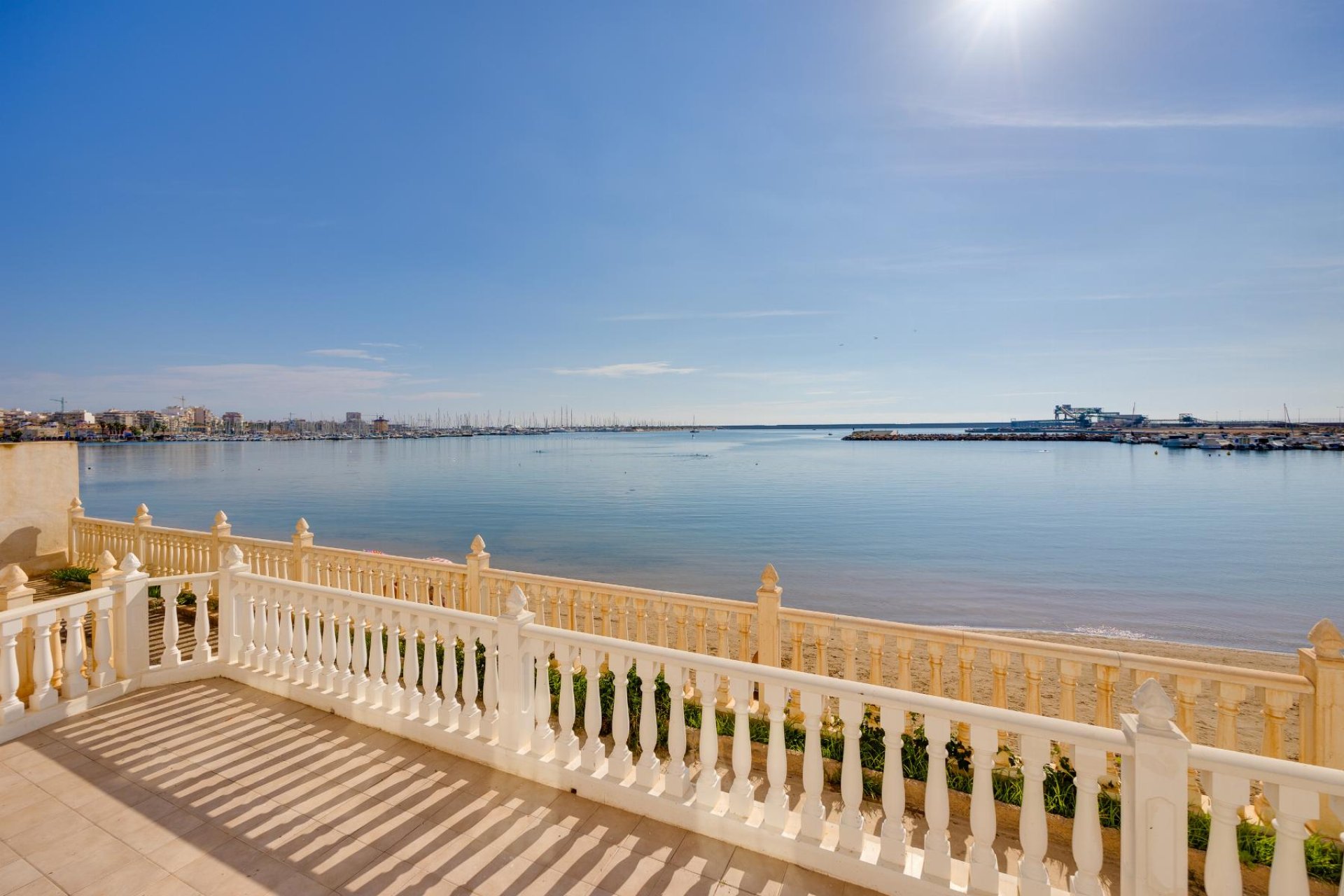 Venta - Apartamento - Torrevieja - Playa del Acequión