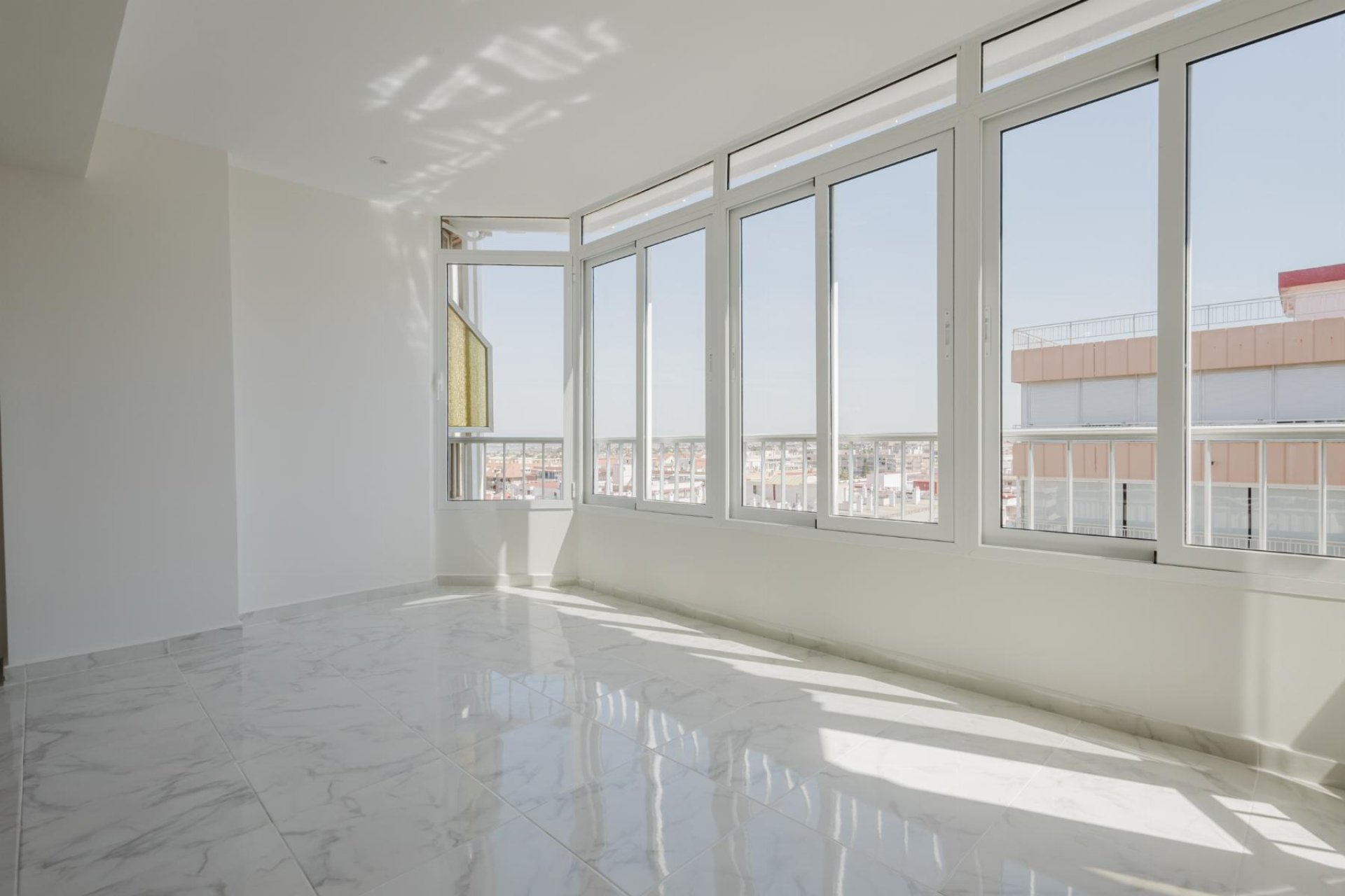 Venta - Apartamento - Torrevieja - Playa del Acequión