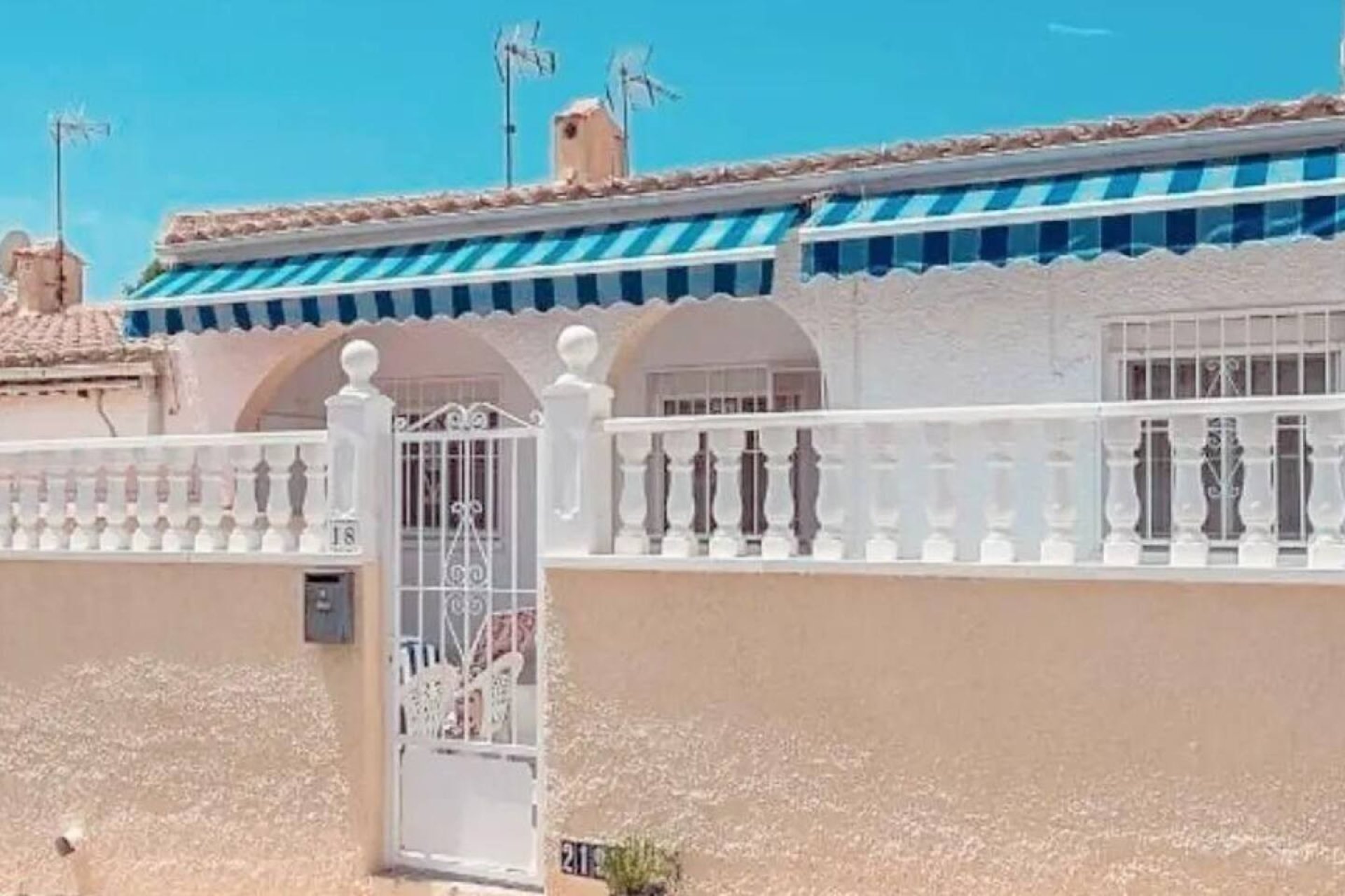 Venta - Bungalow - San Fulgencio