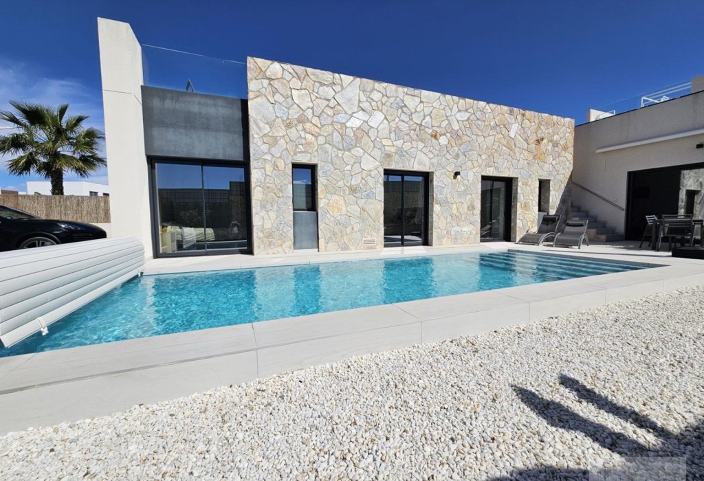 Venta - Chalet - Algorfa
