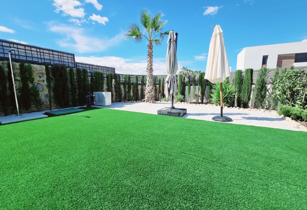 Venta - Chalet - Algorfa