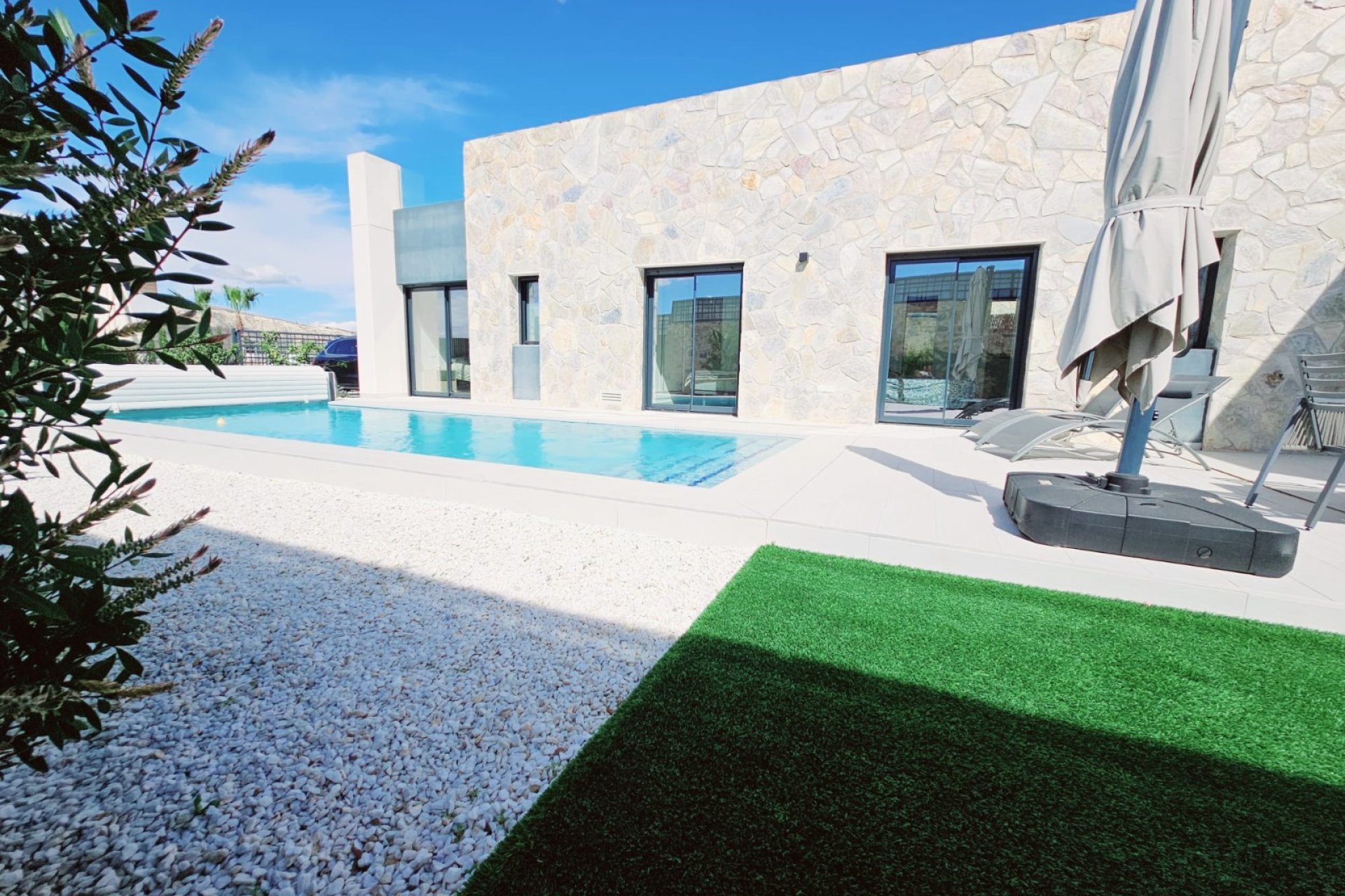Venta - Chalet - Algorfa