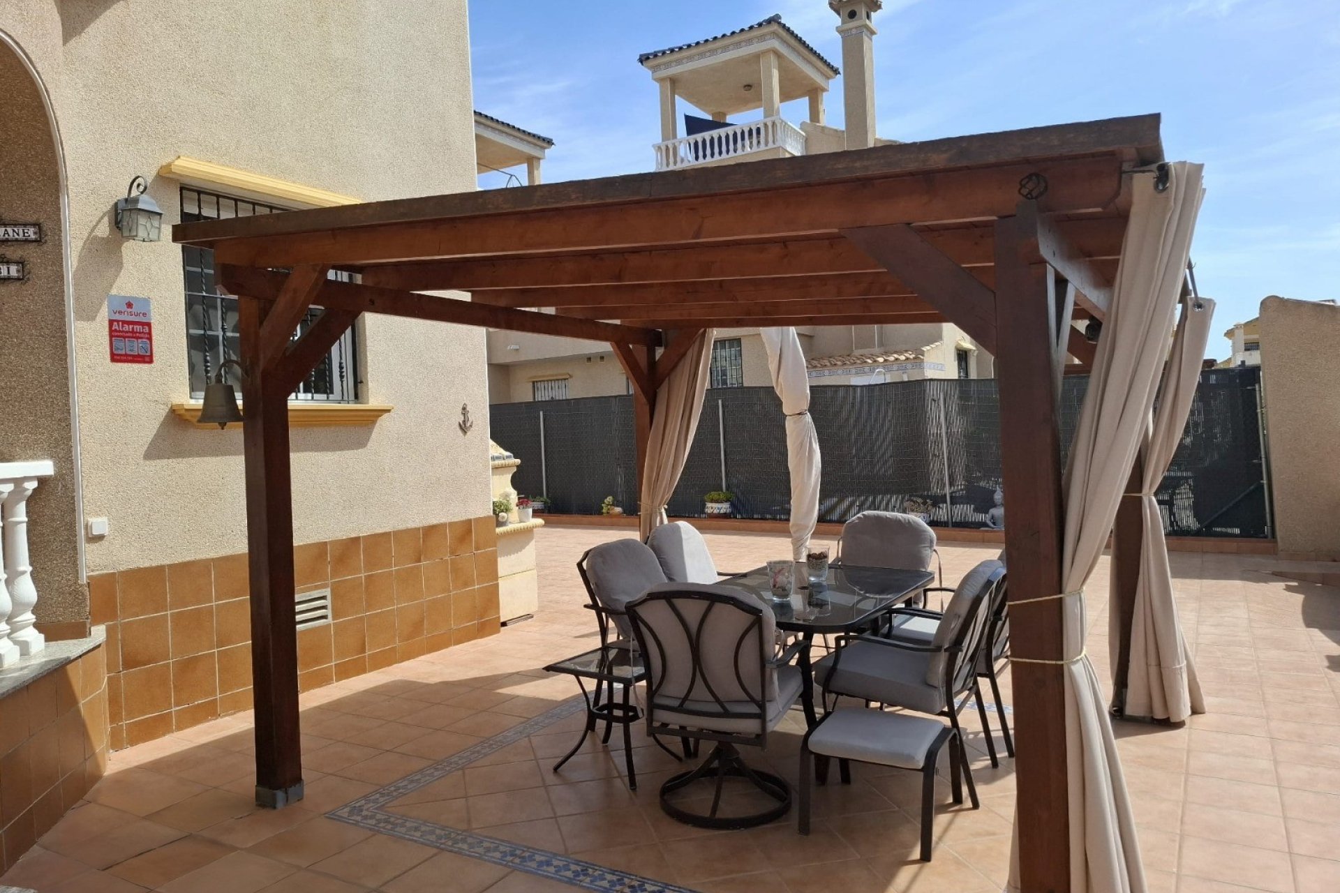 Venta - Chalet - Guardamar del Segura - Urbanizaciones