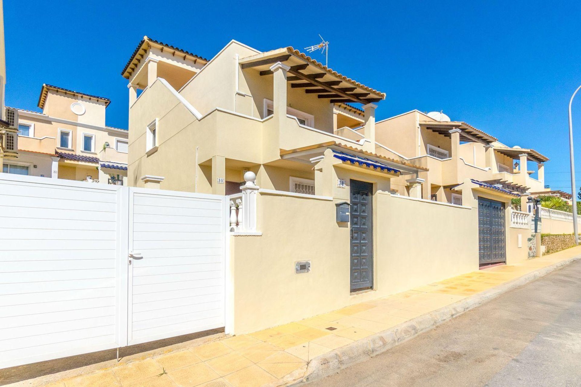 Venta - Chalet - Orihuela Costa - Las Filipinas