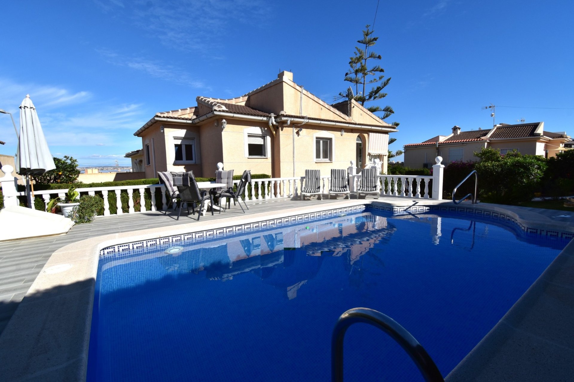 Venta - Chalet - Orihuela Costa - Los Balcones