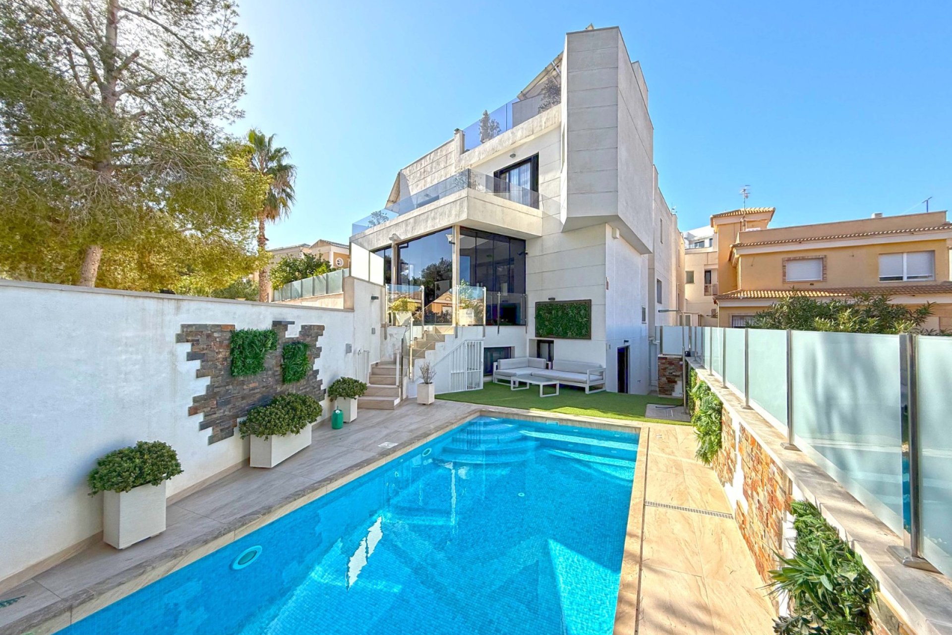 Venta - Chalet - Orihuela Costa - Villamartín