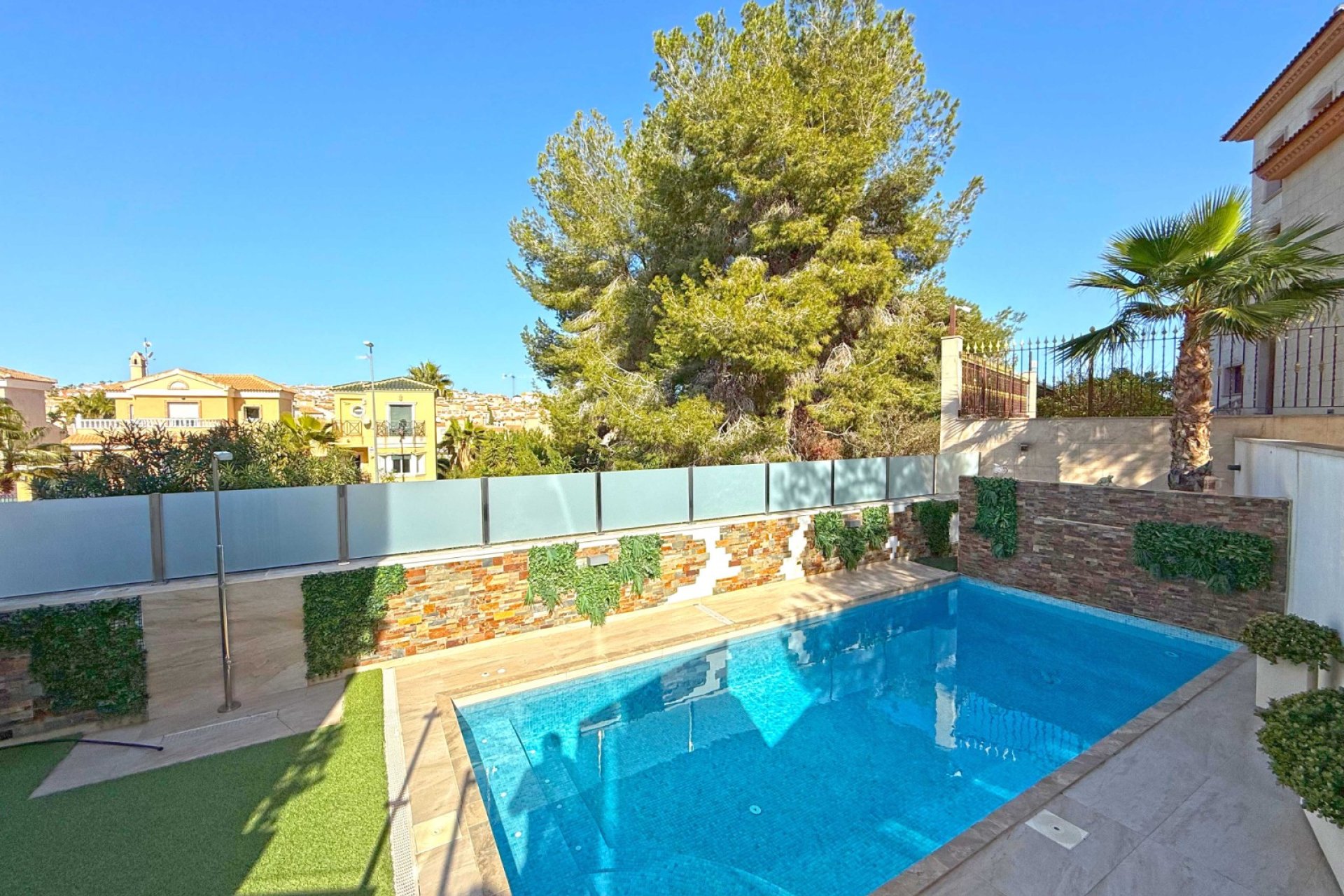 Venta - Chalet - Orihuela Costa - Villamartín