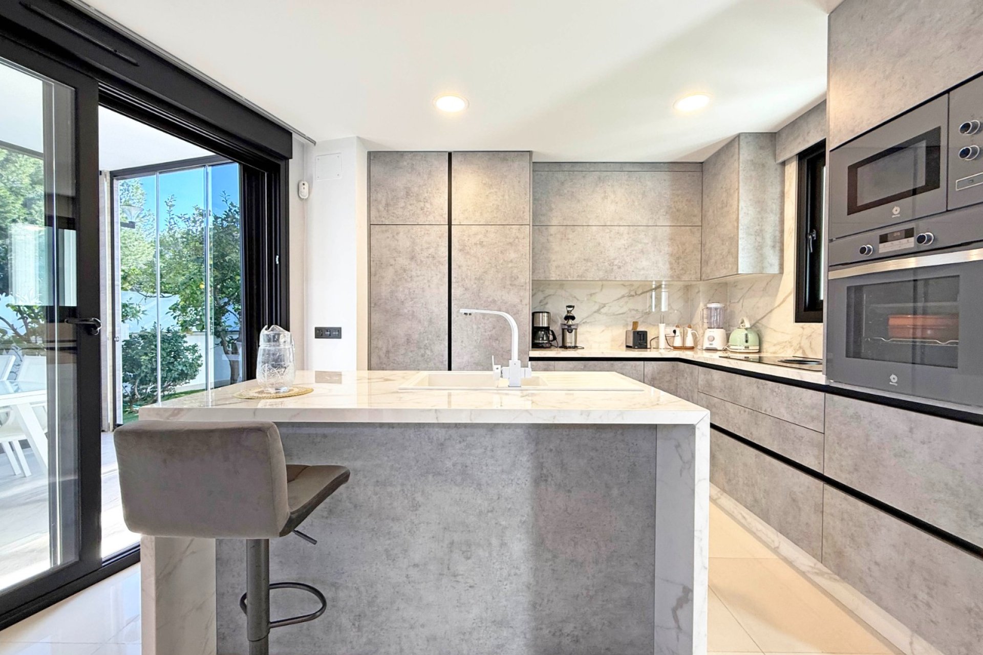 Venta - Chalet - Orihuela Costa - Villamartín