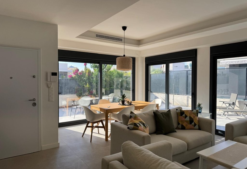 Venta - Chalet - San Fulgencio