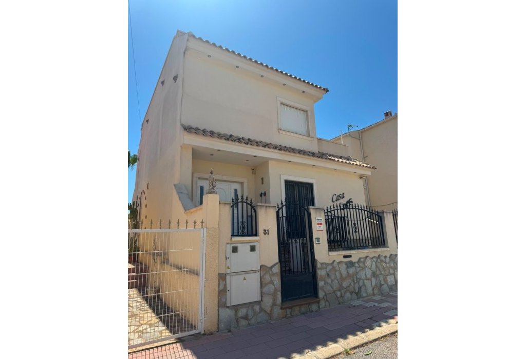Venta - Chalet - San Fulgencio