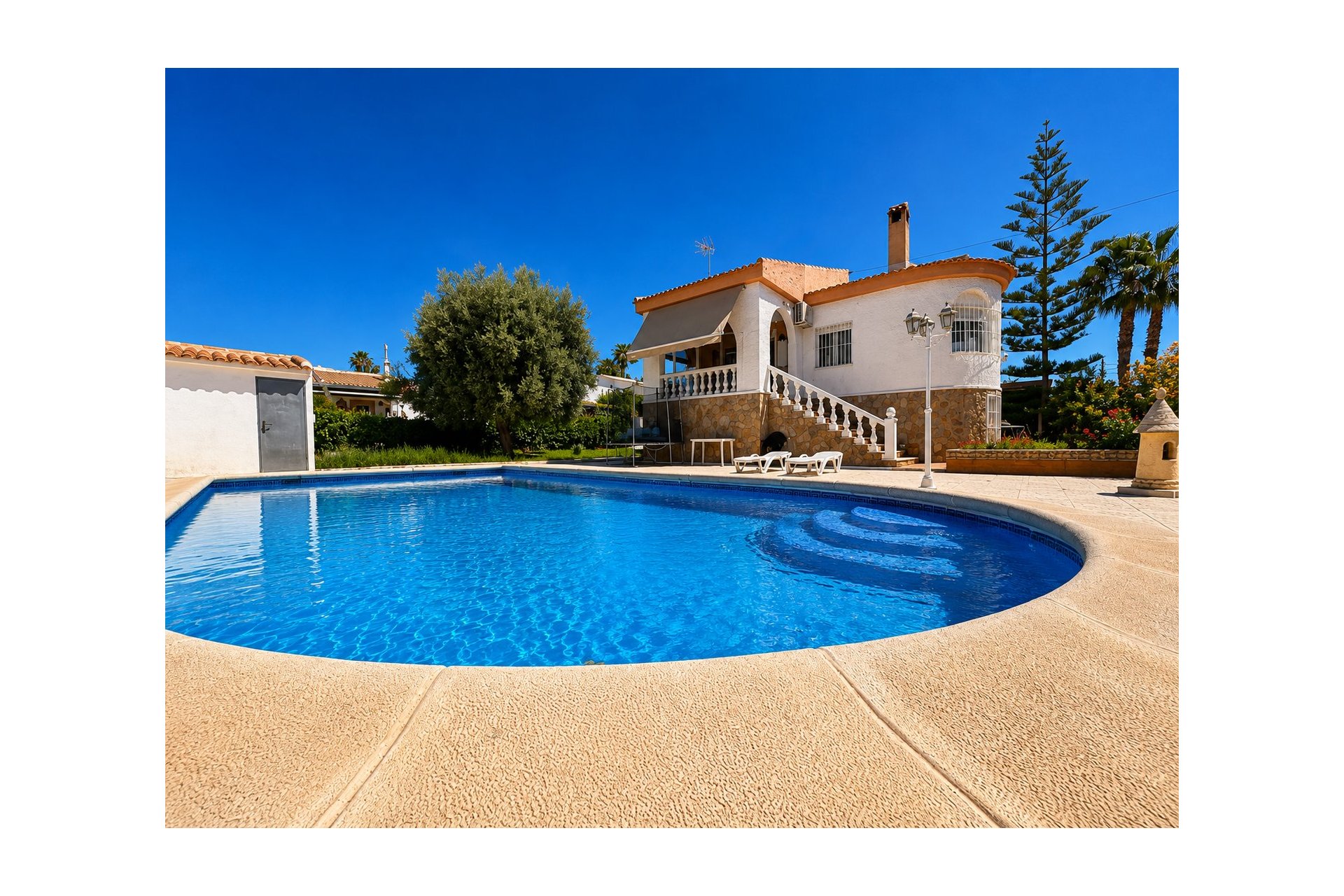 Venta - Chalet - Torrevieja - La Siesta