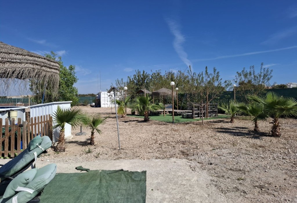 Venta - Parcela/Terreno - Guardamar del Segura