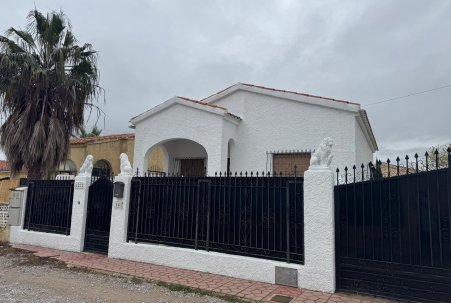 Villa - Prodej - San Fulgencio - San Fulgencio