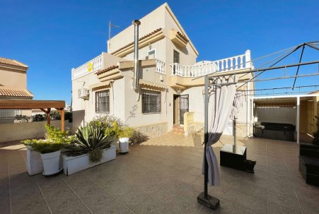 Villa - Sale - Ciudad Quesada - MM-73567