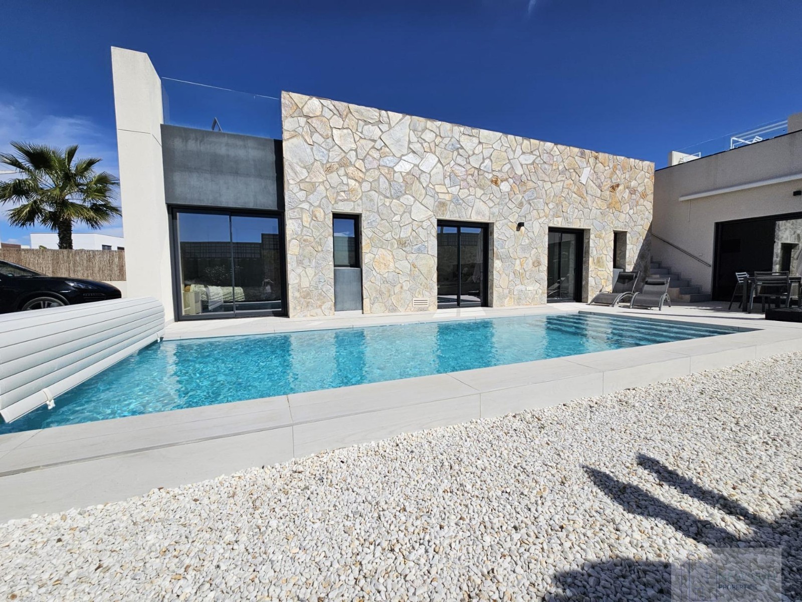 Villa in Almoradi - view 1