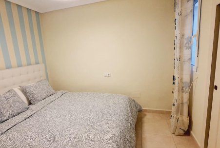 Sale - Apartment - Torrevieja - Centro