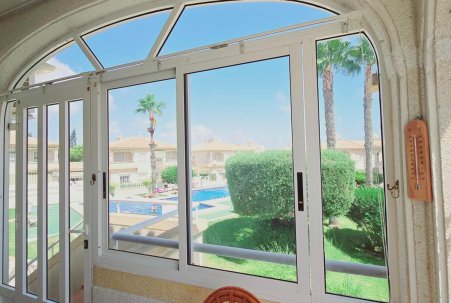 Sale - Bungalow - Torrevieja - Nueva Torrevieja - Aguas Nuevas