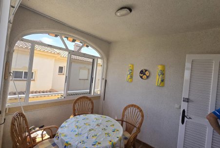 Sale - Bungalow - Torrevieja - Nueva Torrevieja - Aguas Nuevas