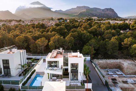 Obra Nueva - Chalet - La Nucia