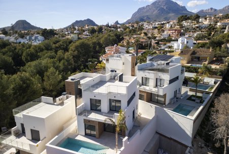 New Build - detached - Coloma