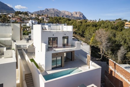 New Build - detached - Coloma