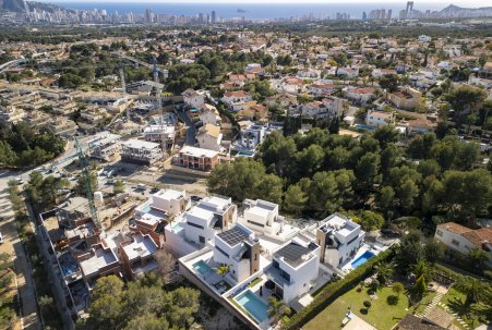 New Build - detached - Coloma