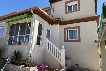 Venta - Casa adosada / Duplex - San Fulgencio