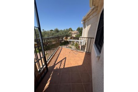 Sale - Townhouse / Duplex - Guardamar del Segura - Urbanizaciones
