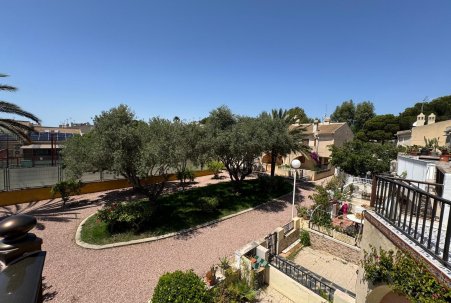 Sale - Townhouse / Duplex - Guardamar del Segura - Urbanizaciones