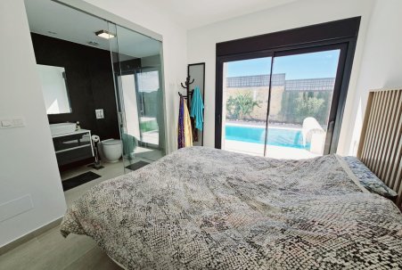 Venta - Chalet - Algorfa