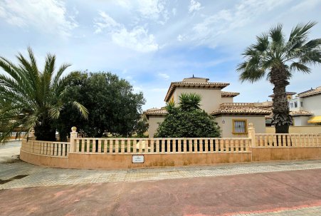 Venta - Chalet - Elche Pedanías - La Marina