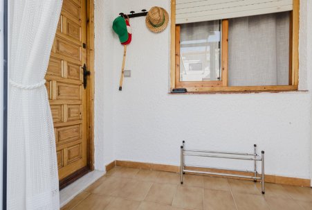 Sale - Bungalow - Torrevieja - playa de los naufragos