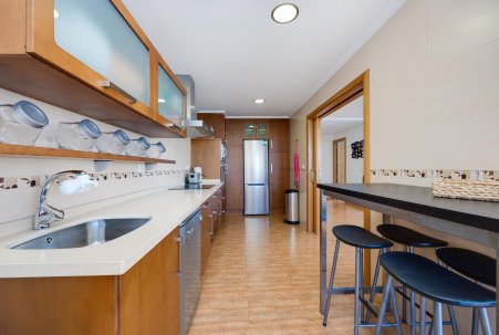 Sale - Apartamento - Torrevieja - Playa Acequion