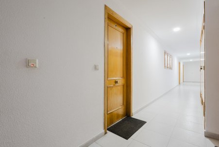 Sale - Apartamento - Torrevieja - Playa de La Acequion