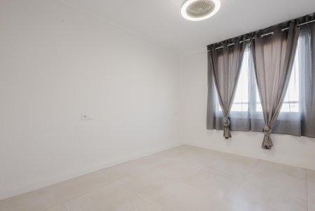 Sale - Apartamento - Torrevieja - Playa del Acequión