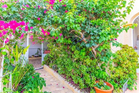 Sale - Chalet - Orihuela Costa - La Zenia- Orihuela costa