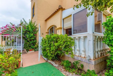 Sale - Chalet - Orihuela Costa - La Zenia- Orihuela costa