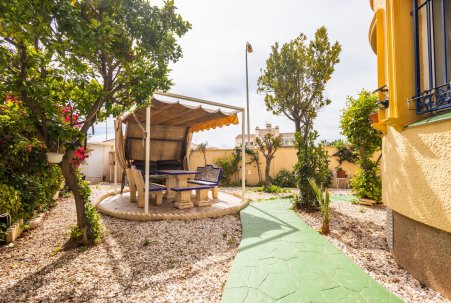 Sale - Chalet - Orihuela Costa - La Zenia- Orihuela costa