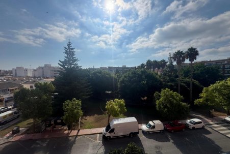 Sale - Apartamento - Torrevieja - Playa del Acequión